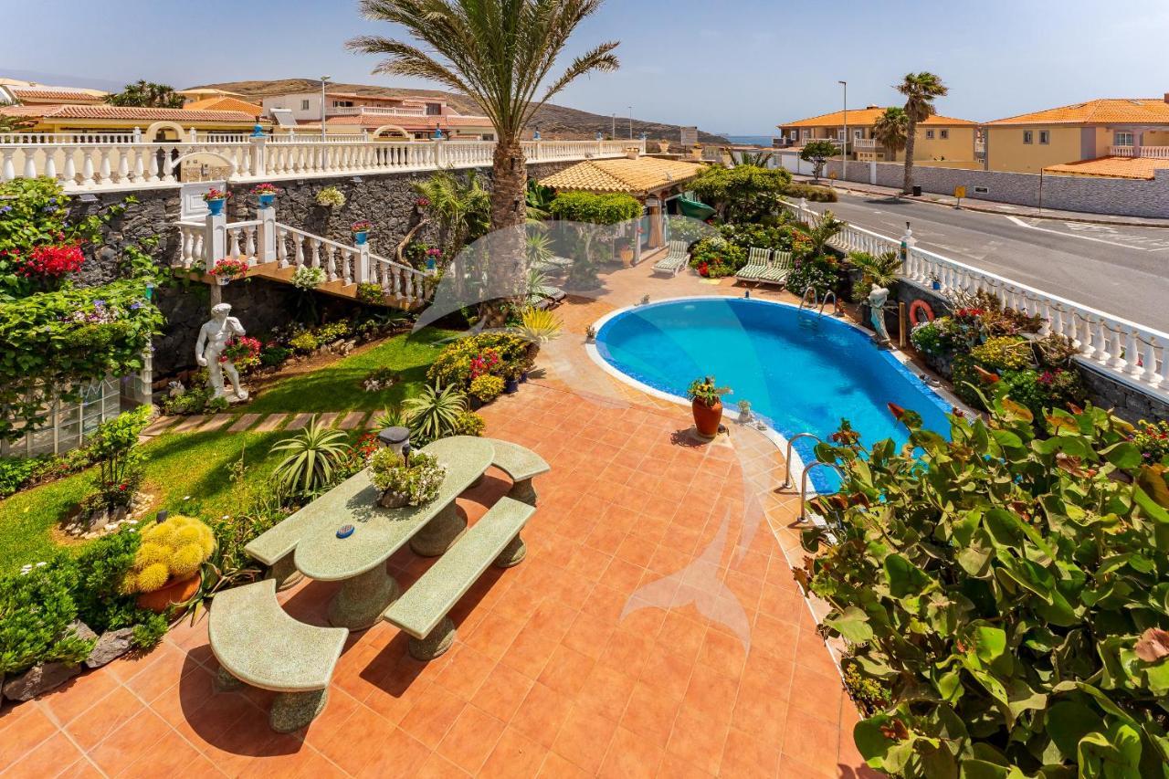 Apartamentos Los Delfines El Médano Exterior photo